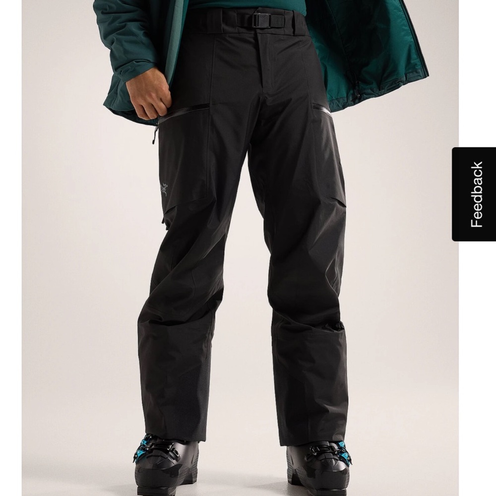 Lightly used mens M Arc’teryx Gortex ski pants
